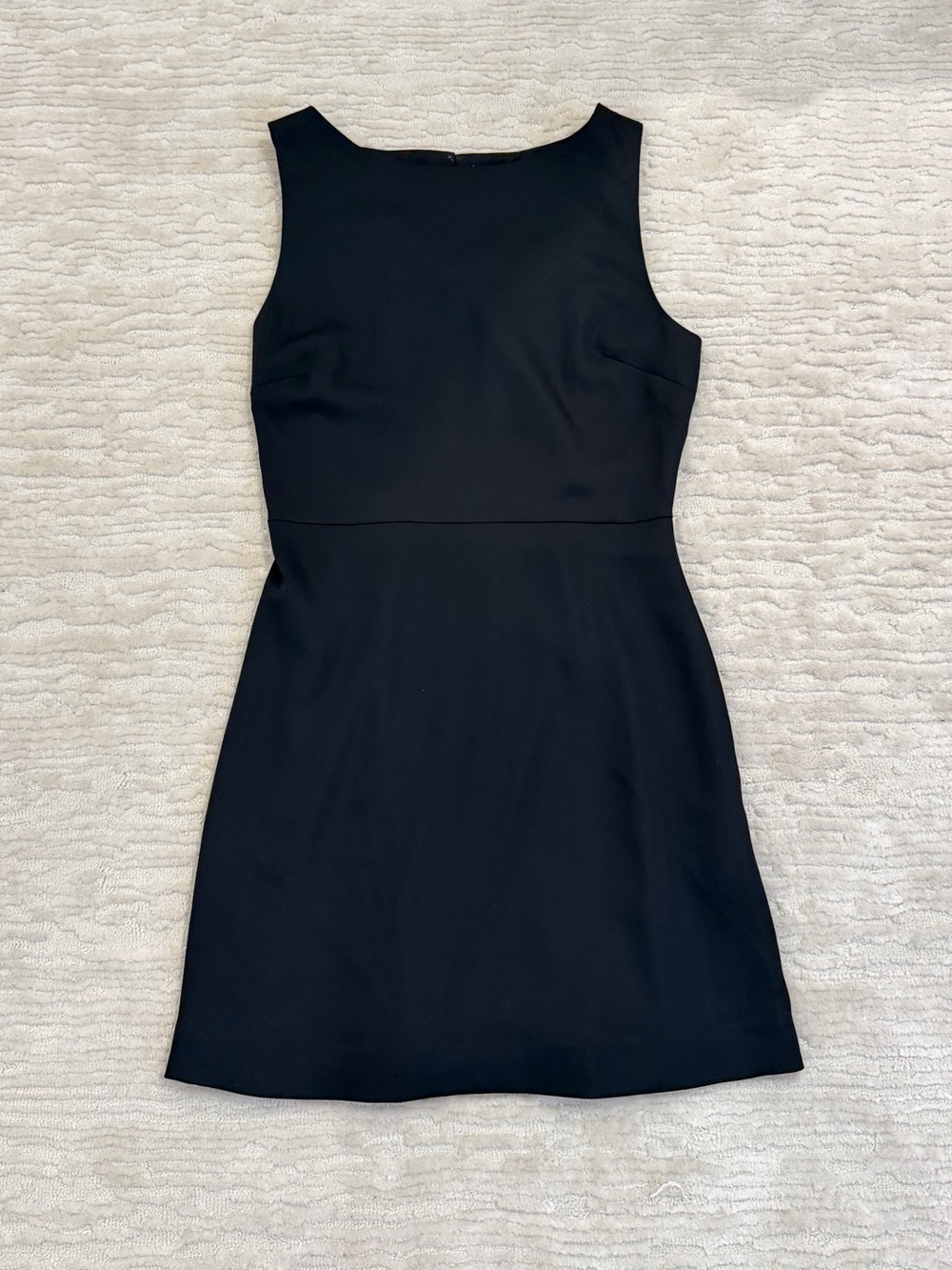 Aritzia babaton dress